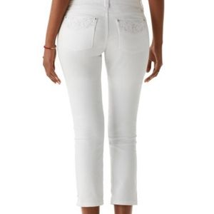 WHBM Feel Beautiful Slim Crop Jeans